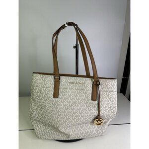Michael Kors Jet Set Travel Md Carryall Tote White Canvas